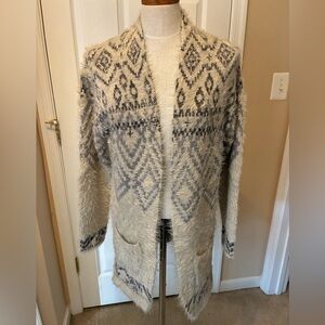 Eddie Bauer Cream and Gray Patterned Cardigan